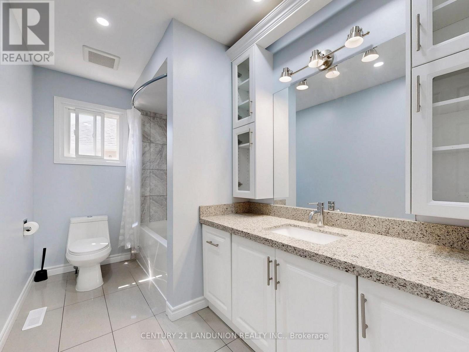 Photo 33 of 25 Bemerton Court, Toronto ON