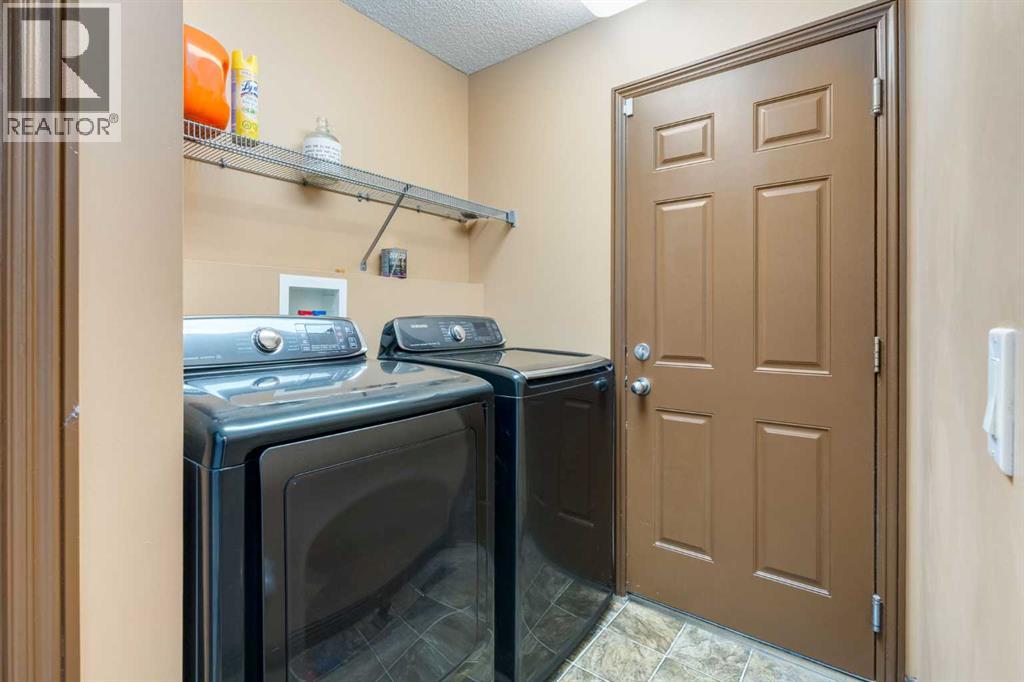 Photo 23 of 270 Royal Oak Court Nw, Calgary AB