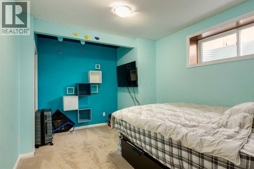 Photo 28 of 270 Royal Oak Court Nw, Calgary AB