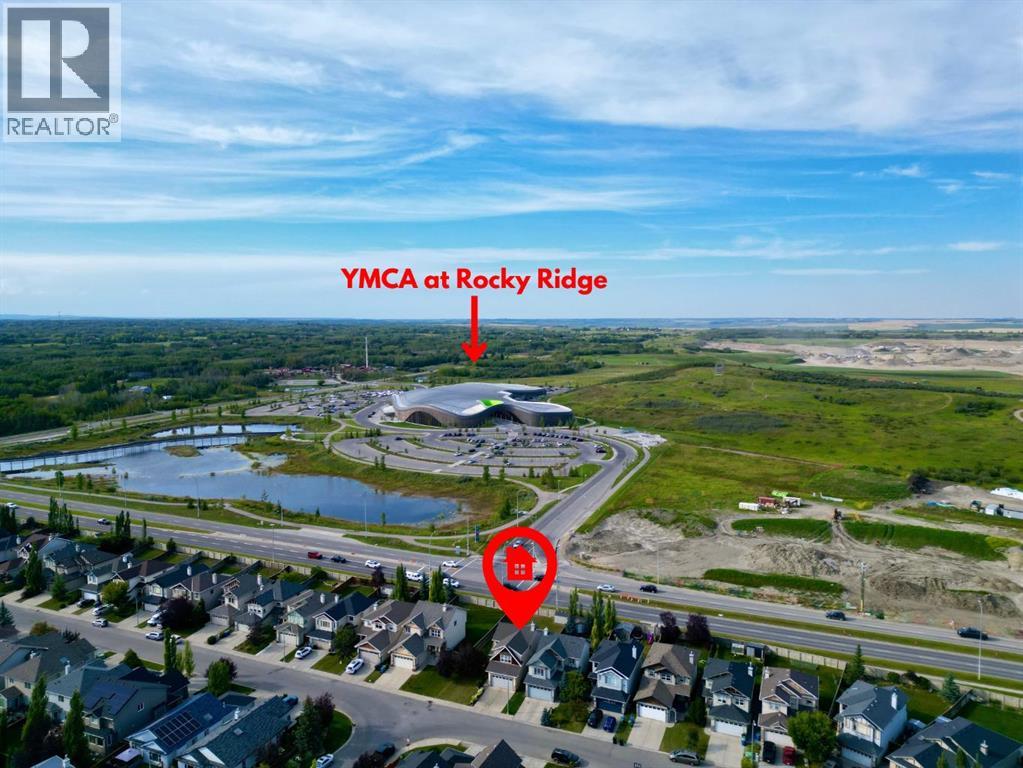 Photo 3 of 270 Royal Oak Court Nw, Calgary AB