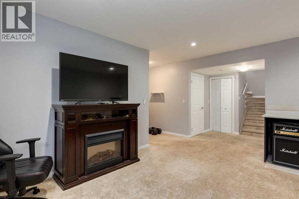 Photo 27 of 270 Royal Oak Court Nw, Calgary AB