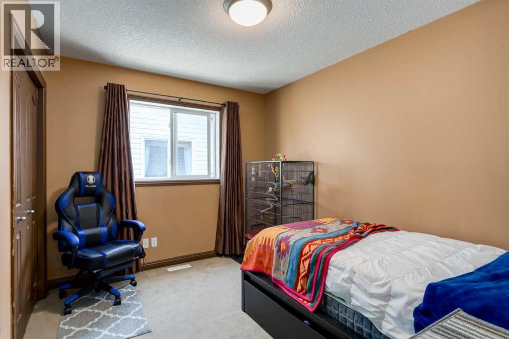 Photo 15 of 270 Royal Oak Court Nw, Calgary AB