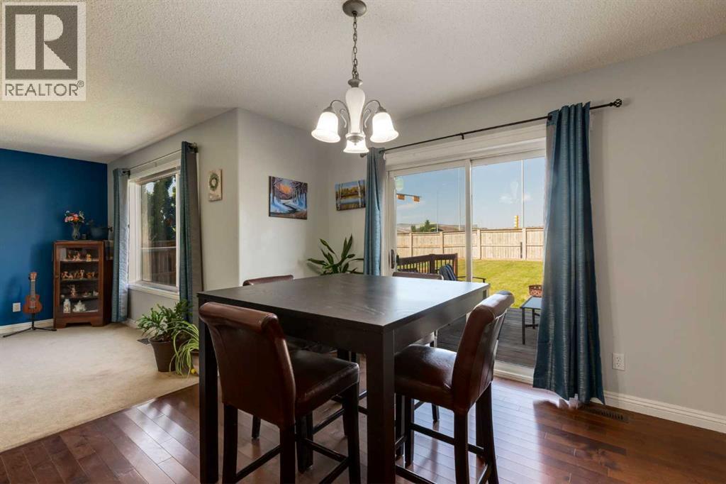 Photo 11 of 270 Royal Oak Court Nw, Calgary AB