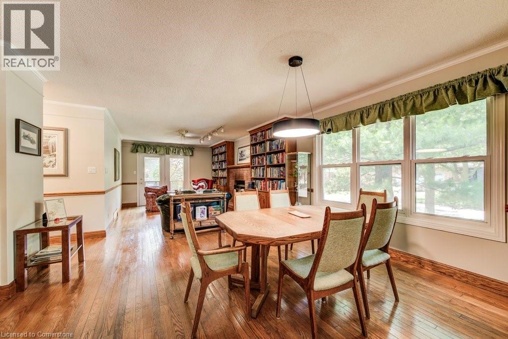 Photo 8 of 155 Mayberry Court, Waterloo ON