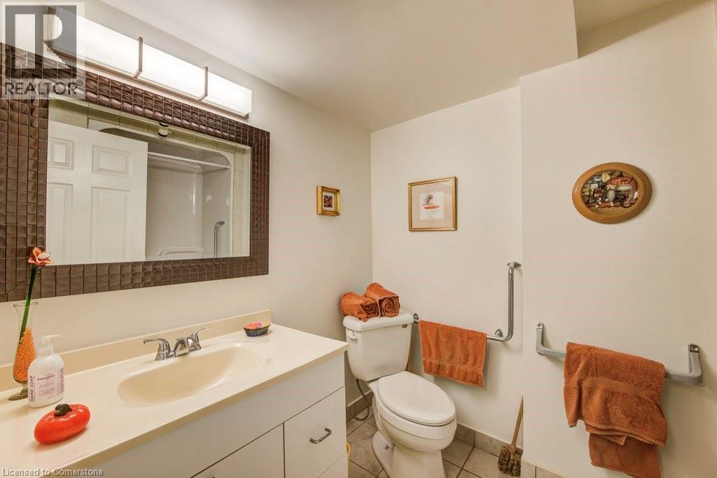 Photo 33 of 155 Mayberry Court, Waterloo ON
