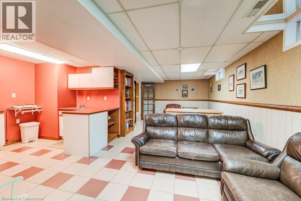 Photo 30 of 155 Mayberry Court, Waterloo ON