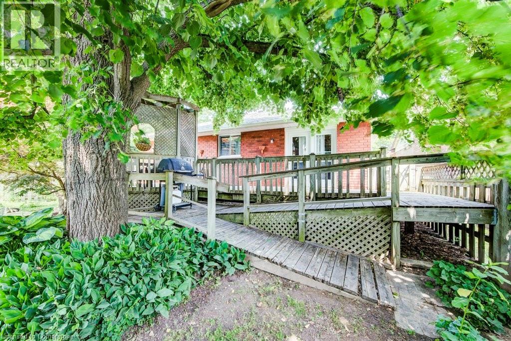 Photo 47 of 155 Mayberry Court, Waterloo ON