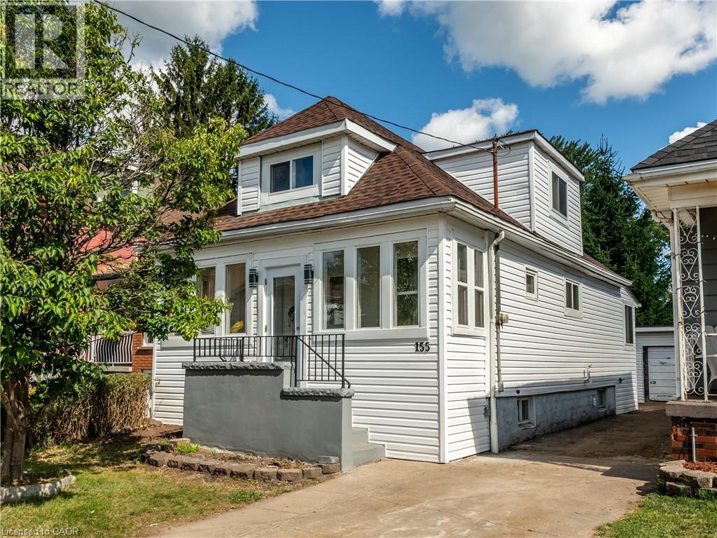 Photo 2 of 155 Picton Street E, Hamilton ON