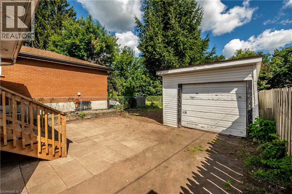 Photo 42 of 155 Picton Street E, Hamilton ON