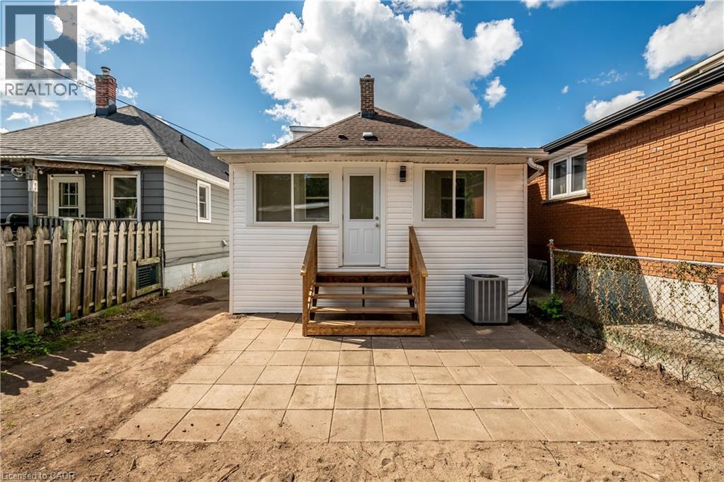 Photo 39 of 155 Picton Street E, Hamilton ON
