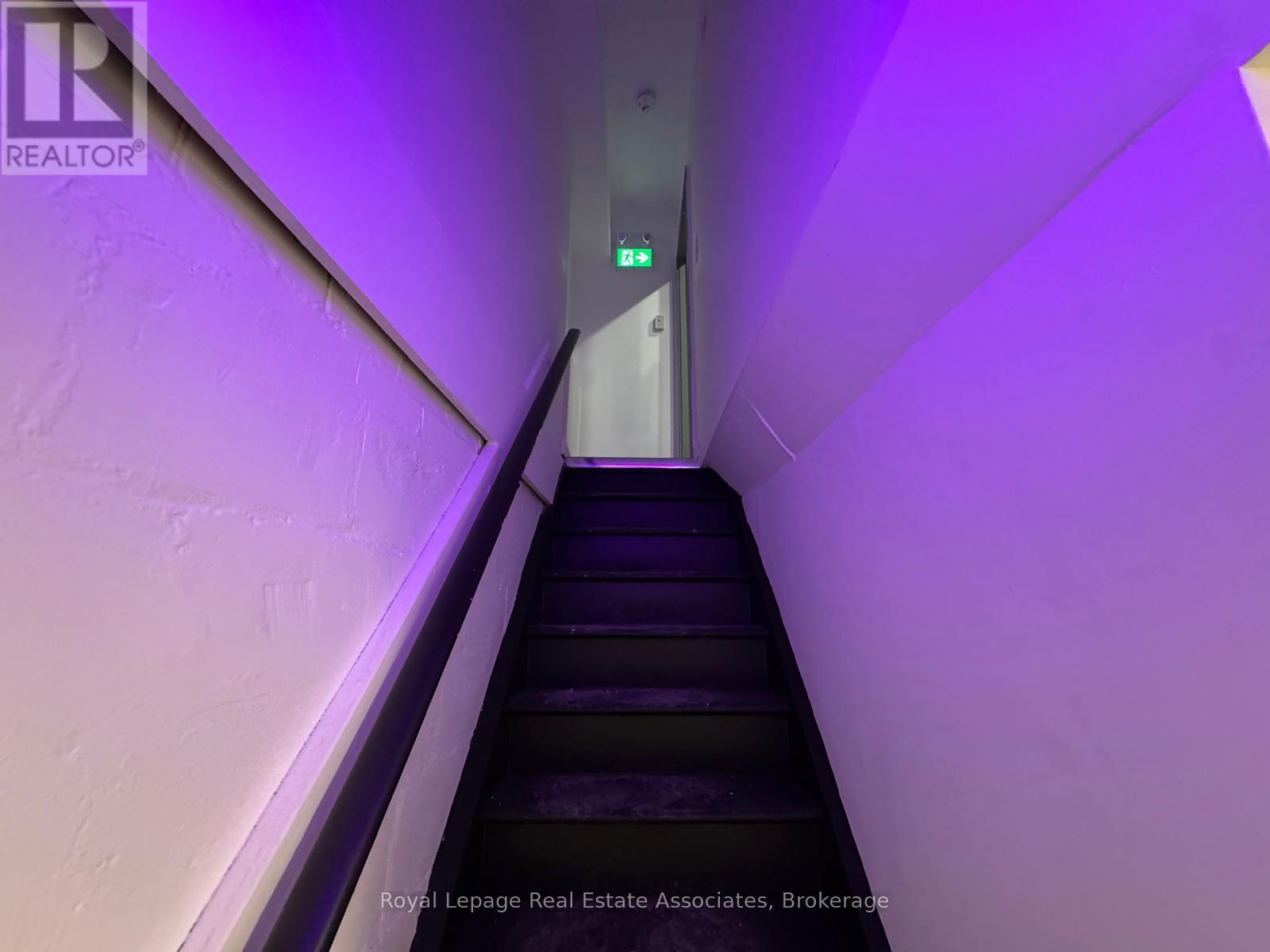 Photo 11 of Lower Level 424 Eglinton Avenue W, Toronto ON