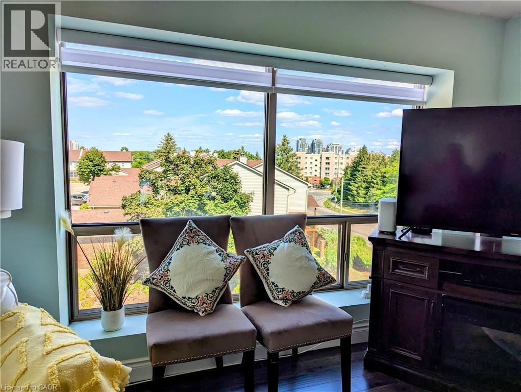 Photo 14 of 300 Keats Way Unit 407, Waterloo ON