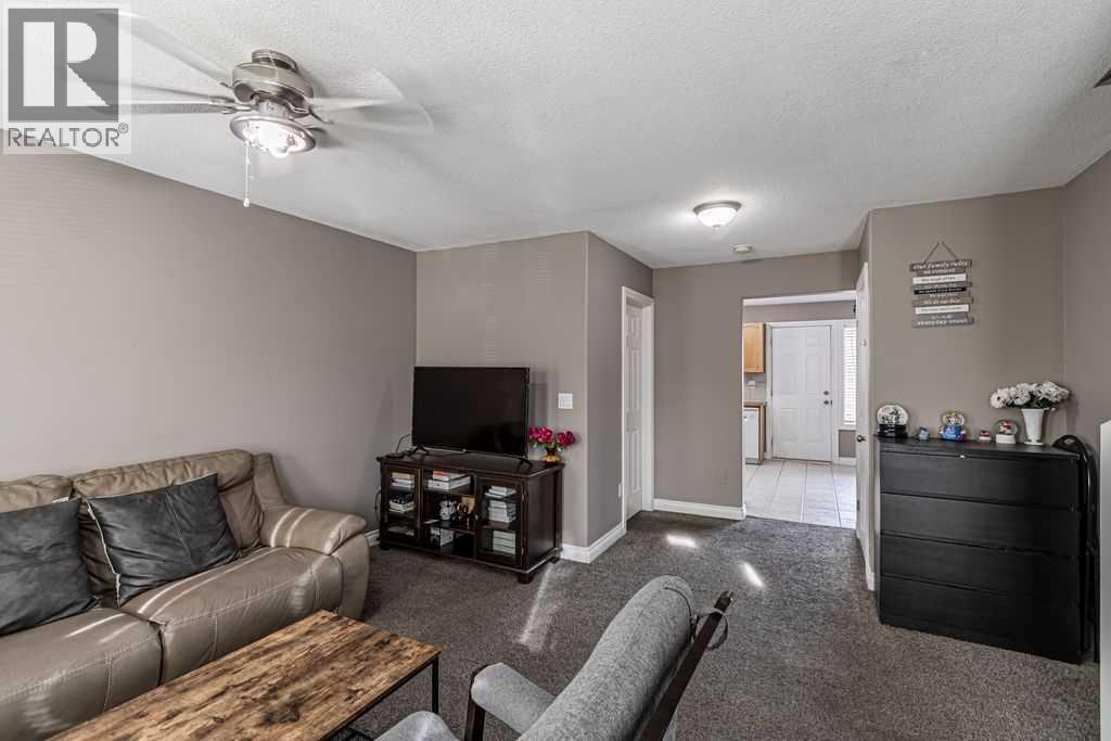 Photo 4 of 98 Tarawood Lane Ne, Calgary AB