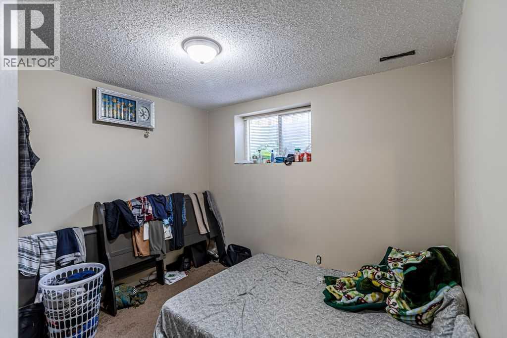 Photo 22 of 98 Tarawood Lane Ne, Calgary AB