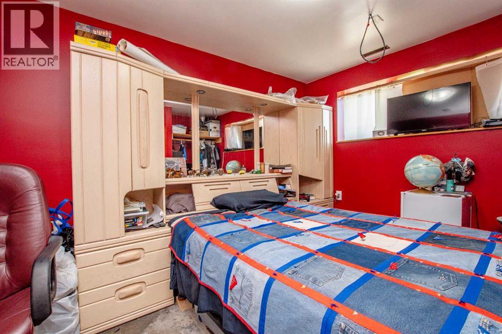 Photo 13 of 11808 98 Street, Grande Prairie AB