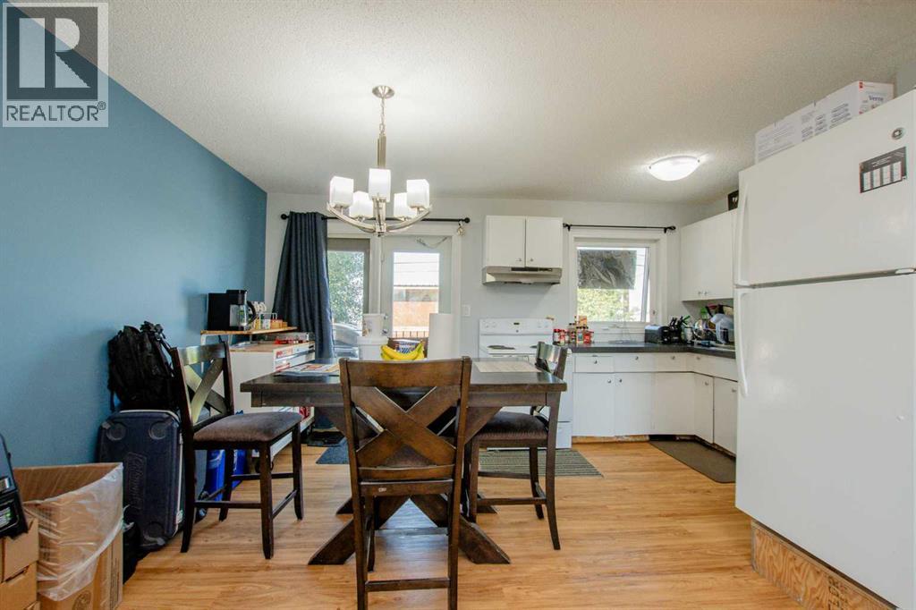 Photo 6 of 11808 98 Street, Grande Prairie AB