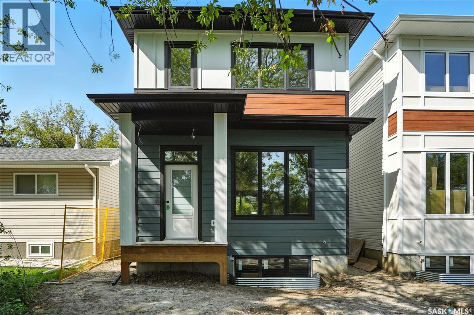 Photo 1 of 1914 Herman Avenue, Saskatoon SK