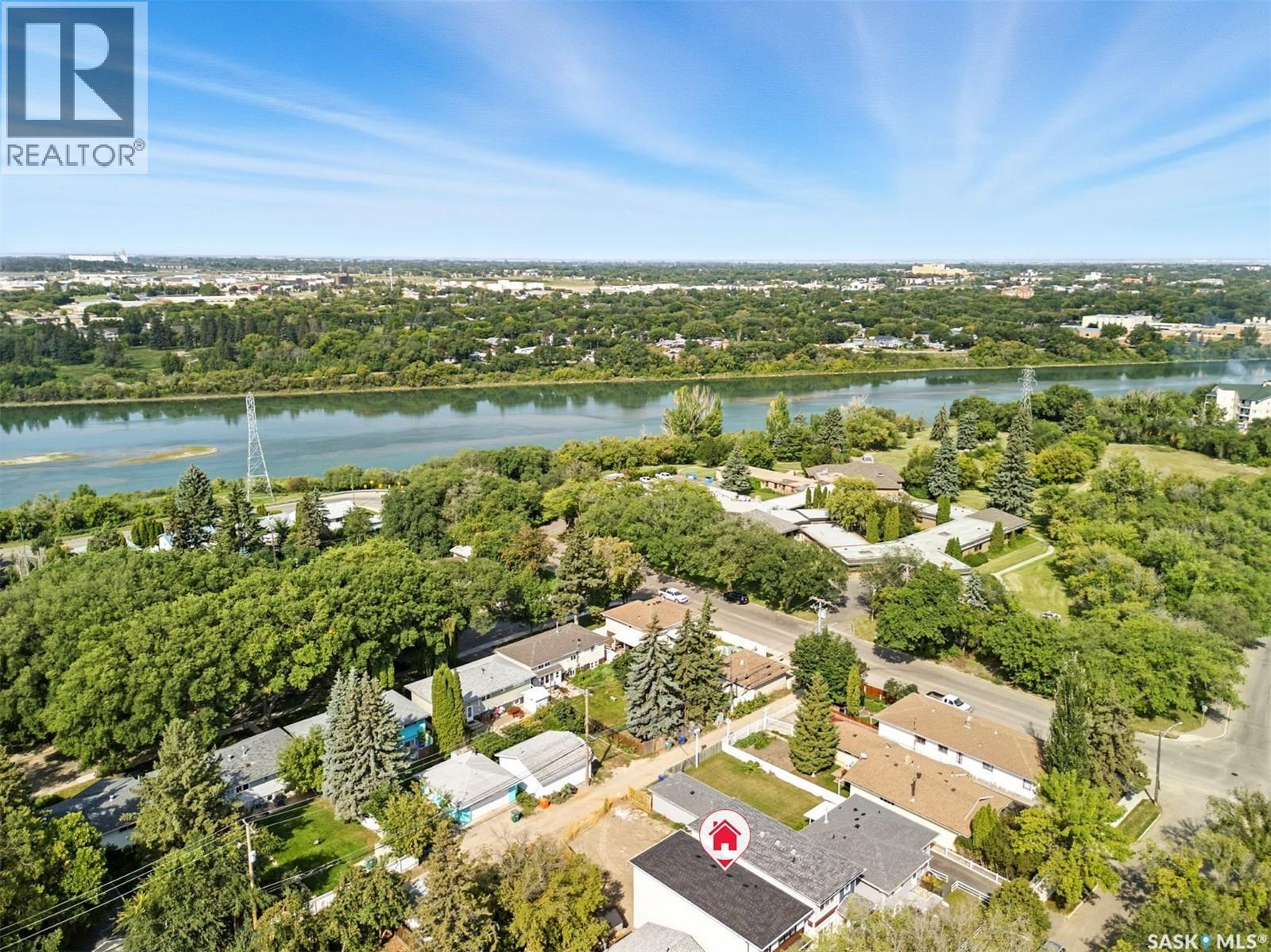 Photo 15 of 1914 Herman Avenue, Saskatoon SK
