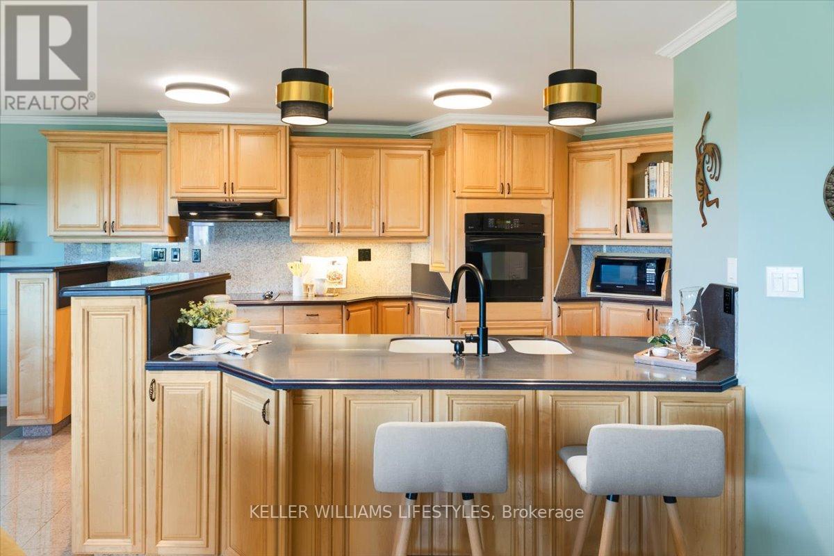 Photo 16 of 1202 19 King Street, London East ON