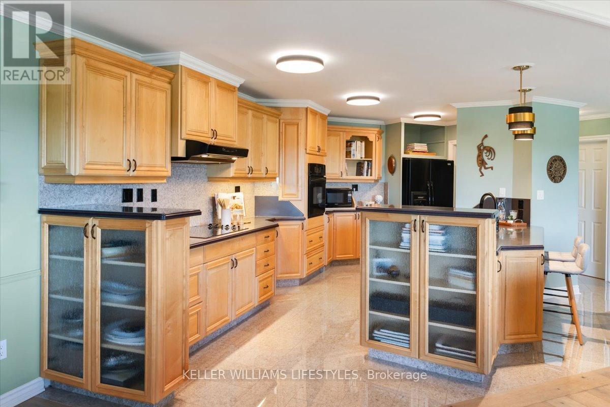Photo 14 of 1202 19 King Street, London East ON
