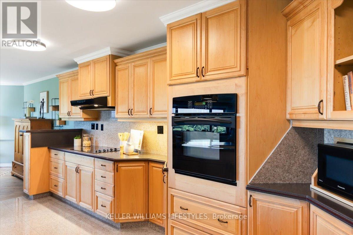 Photo 17 of 1202 19 King Street, London East ON