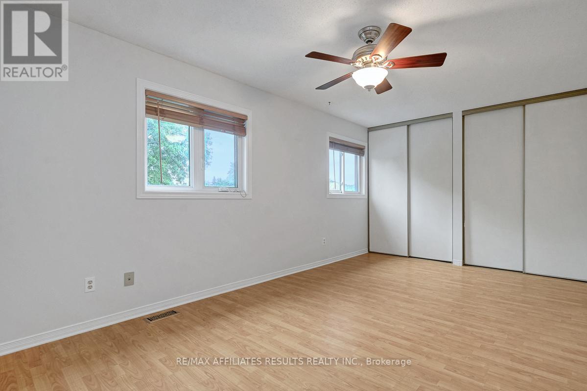 Photo 25 of 22 Hendrie Court, Ottawa ON