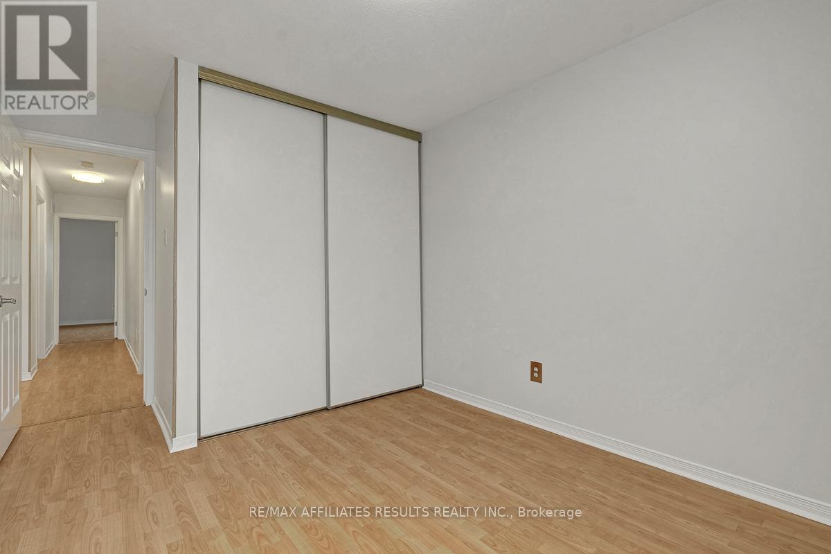 Photo 28 of 22 Hendrie Court, Ottawa ON