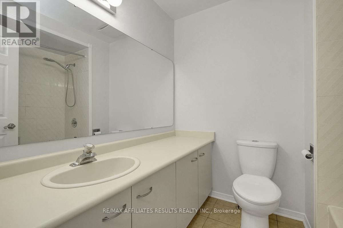 Photo 33 of 22 Hendrie Court, Ottawa ON