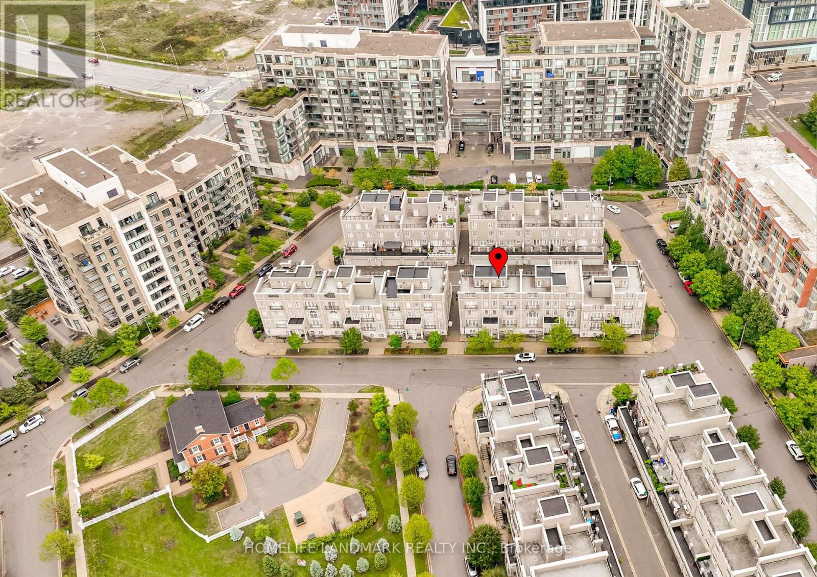 Photo 41 of 9 Mackenzies Stand Avenue, Markham ON