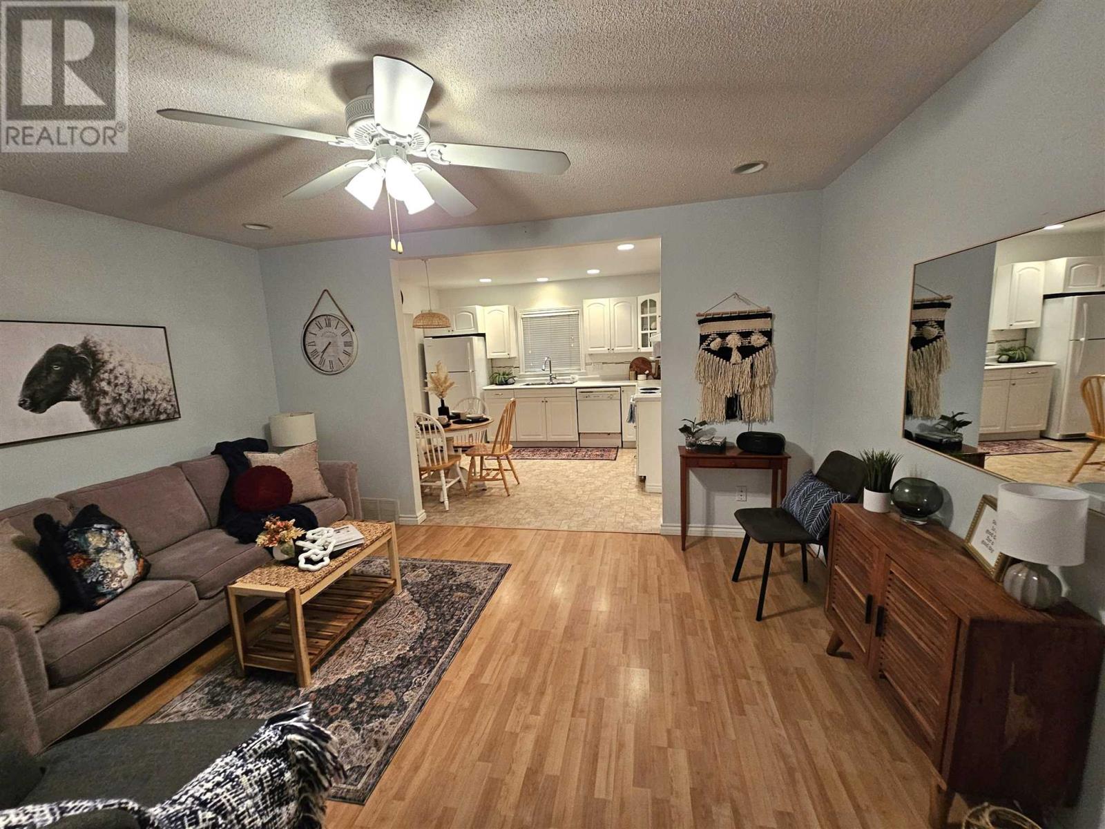 Photo 18 of 90 Glenwood Ave, Sault Ste Marie ON