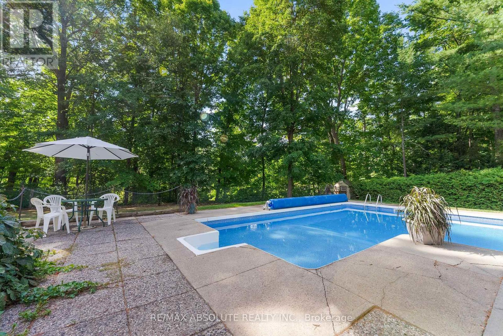 Photo 46 of 33 Old Orchard Lane, Mcnab Braeside ON