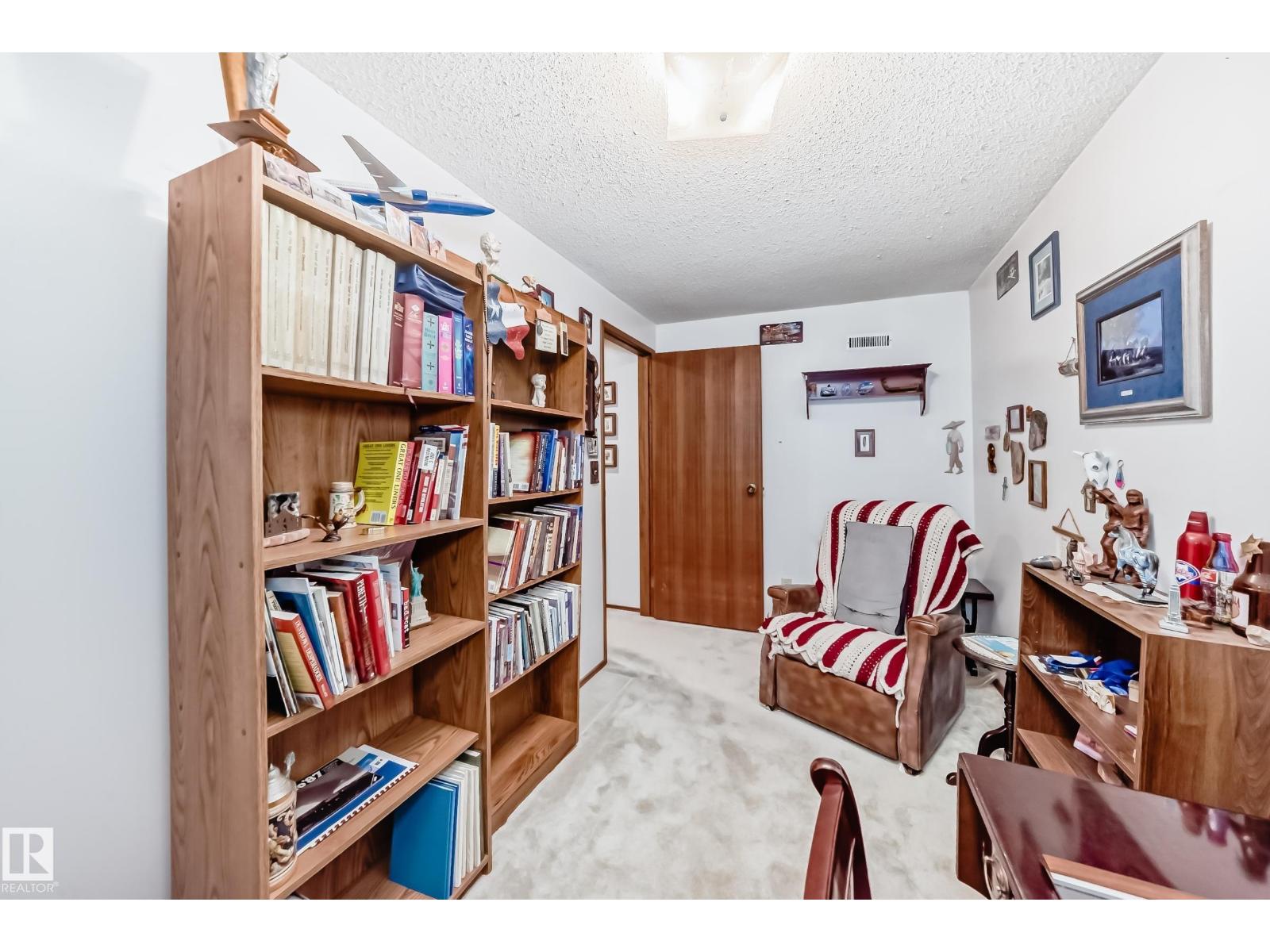 Photo 40 of 4311 40 A St, Leduc AB