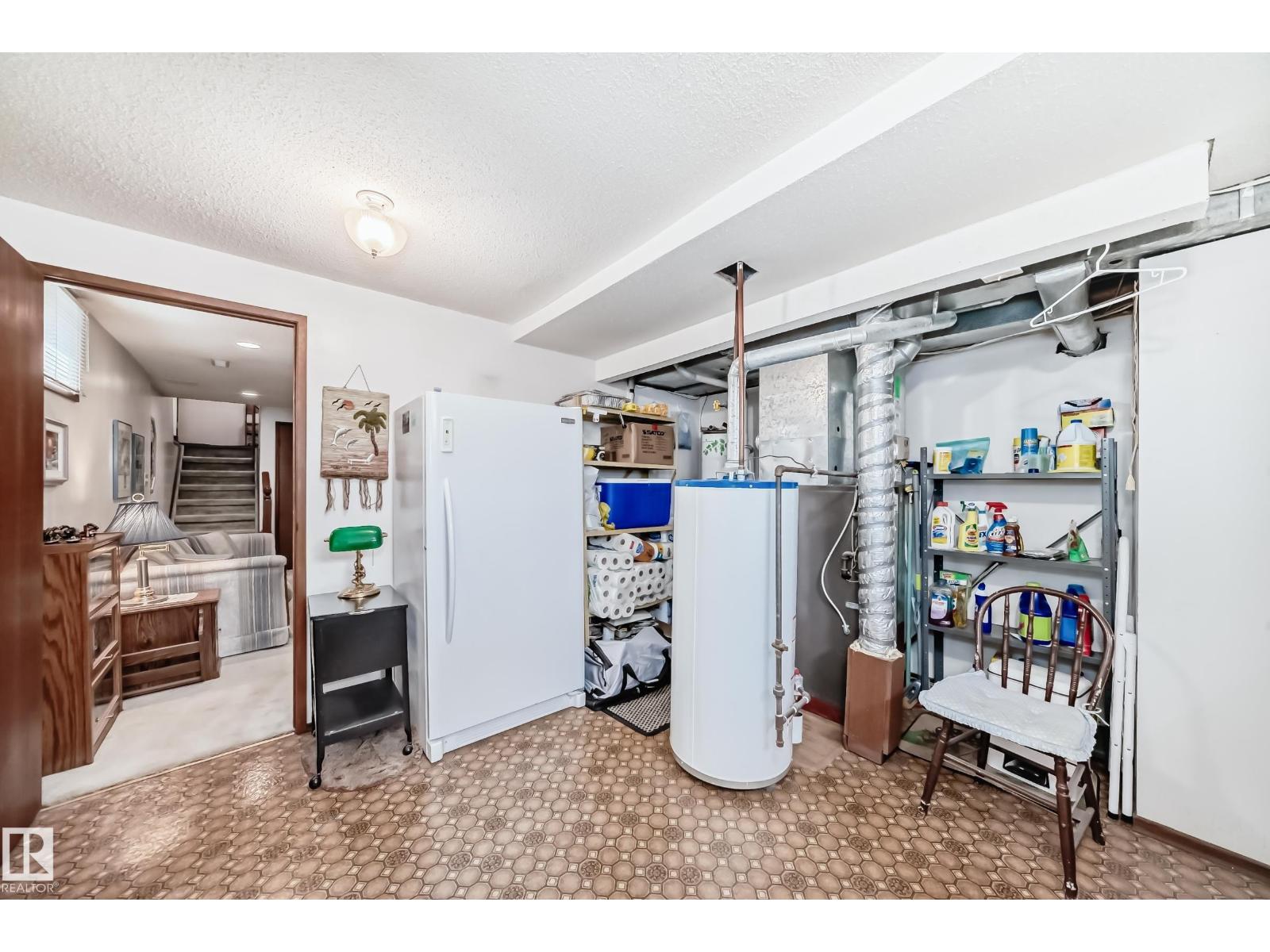 Photo 44 of 4311 40 A St, Leduc AB