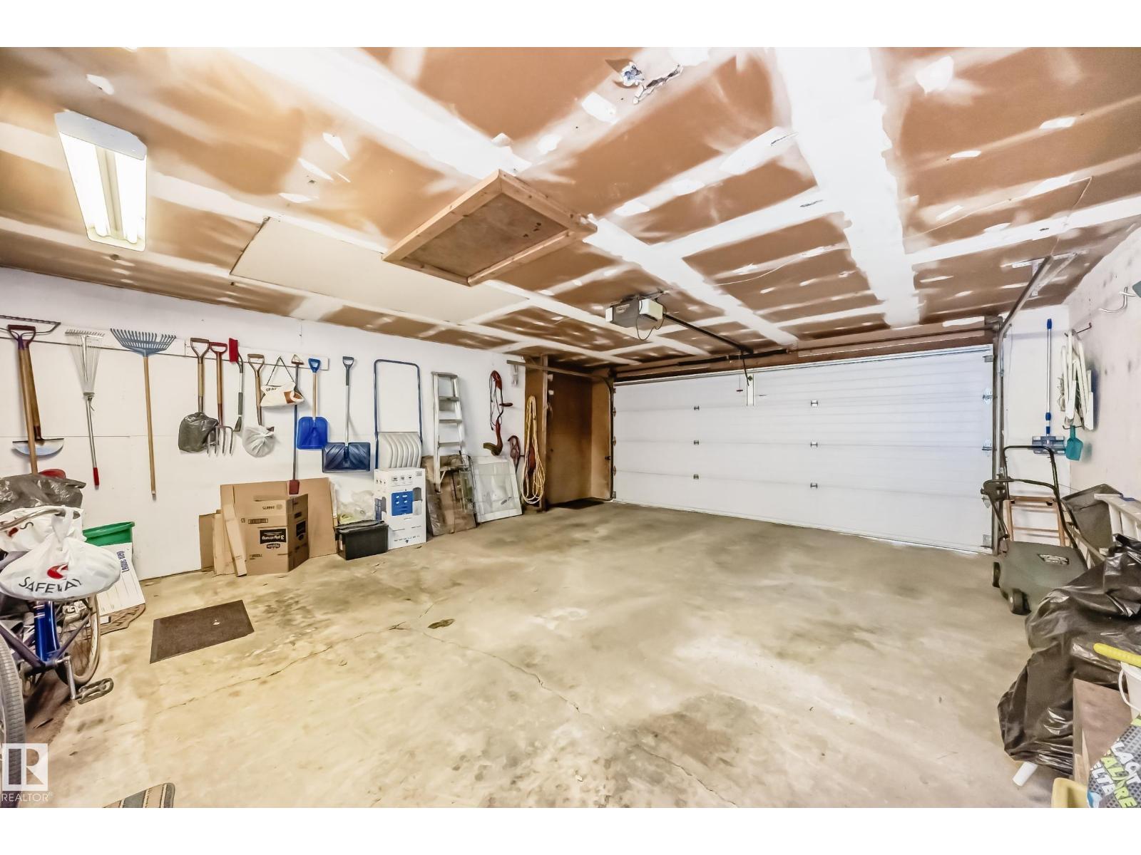 Photo 45 of 4311 40 A St, Leduc AB