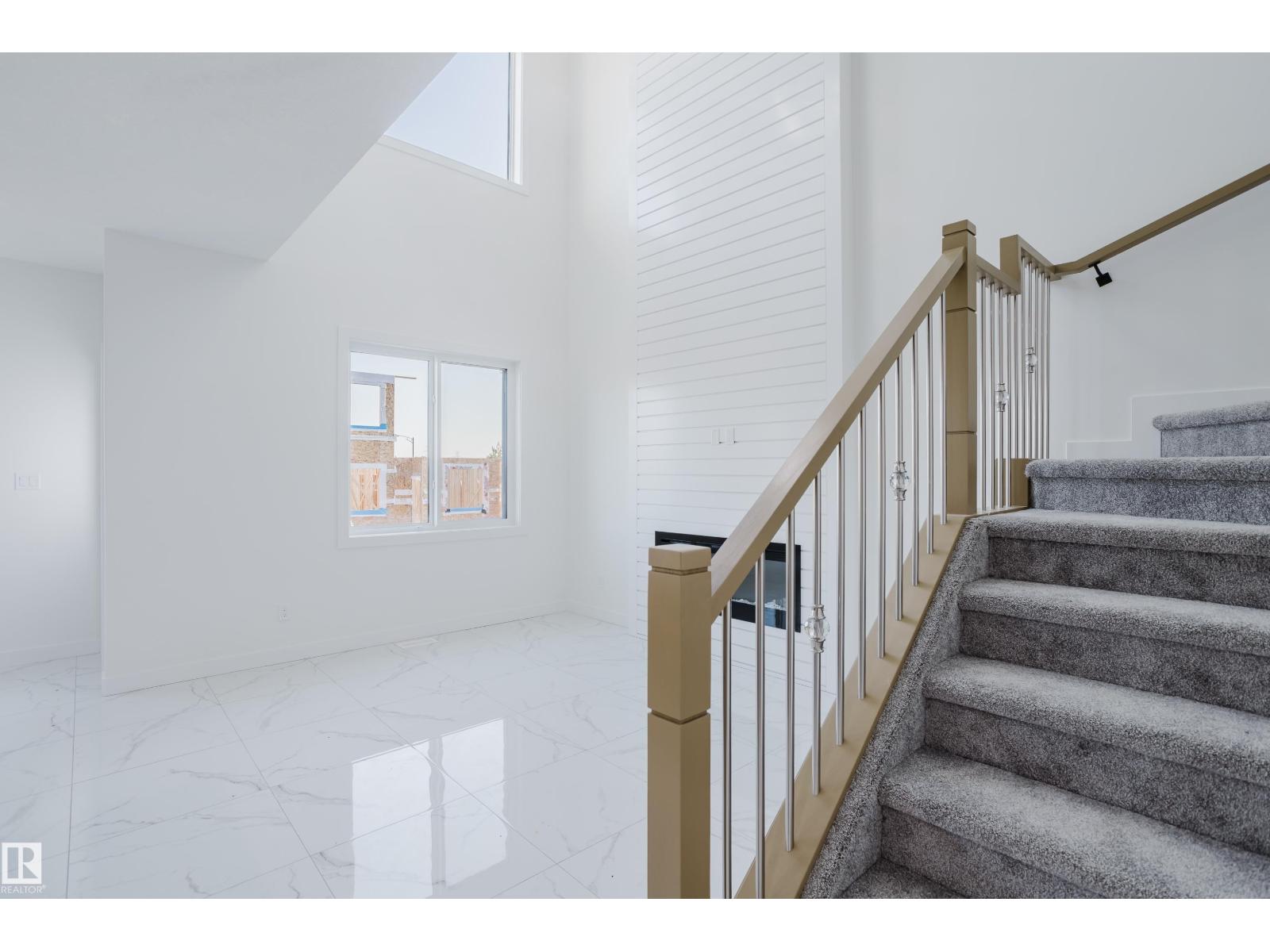 Photo 26 of 929 19 Av Nw, Edmonton AB