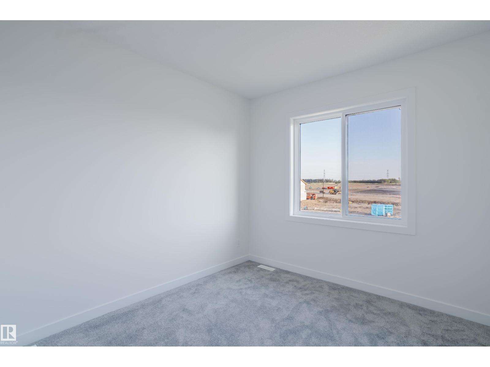 Photo 30 of 929 19 Av Nw, Edmonton AB
