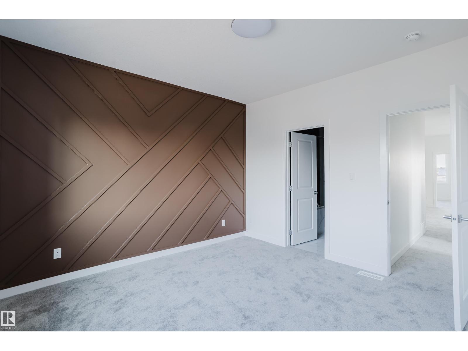 Photo 34 of 929 19 Av Nw, Edmonton AB
