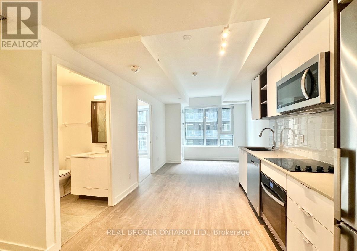 Photo 2 of 1016 543 Richmond Street W, Toronto ON