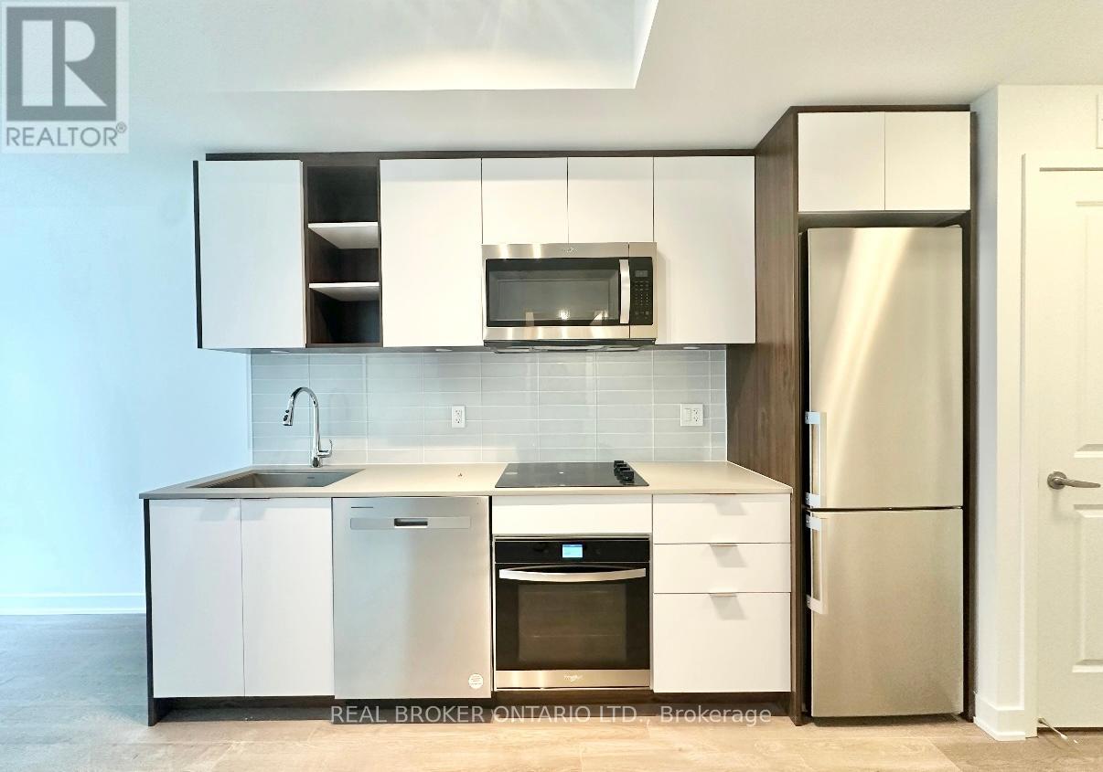 Photo 5 of 1016 543 Richmond Street W, Toronto ON