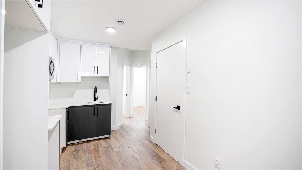 Photo 22 of 1116 Clarence Avenue, Winnipeg MB