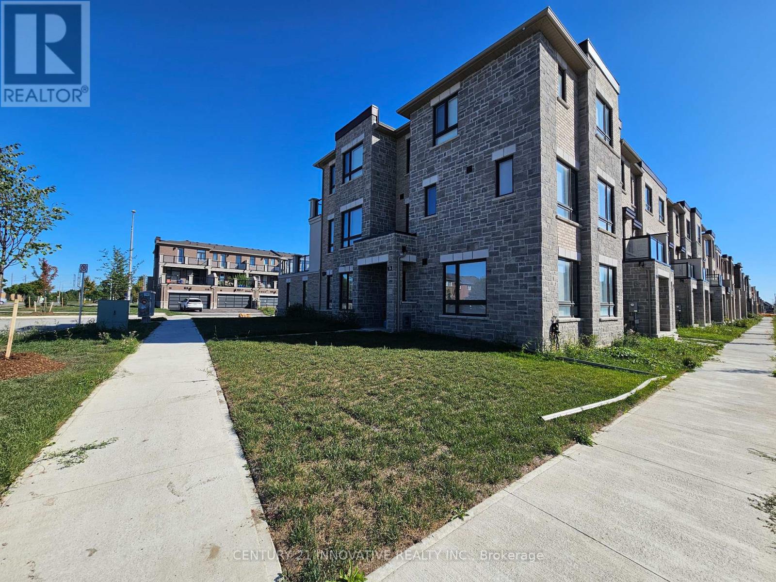 Photo 1 of 114 Robert Eaton Avenue, Markham ON