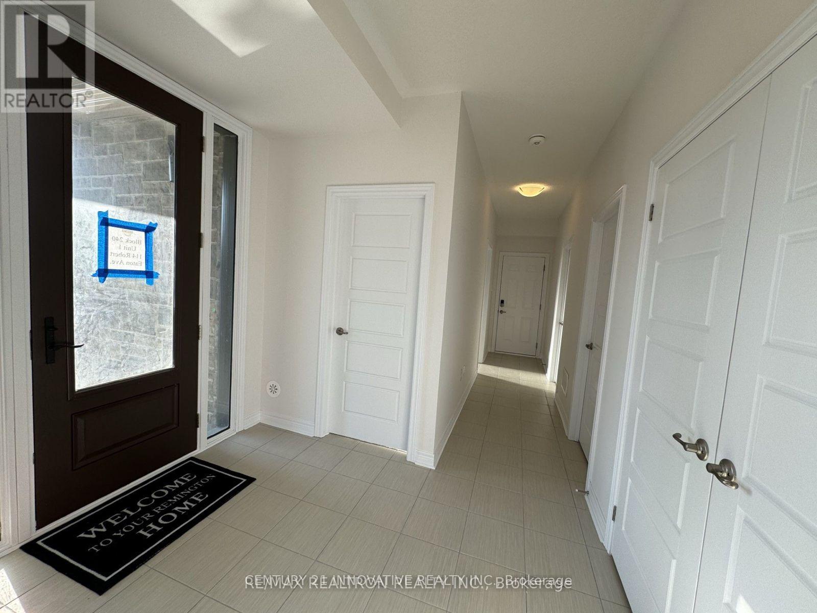 Photo 4 of 114 Robert Eaton Avenue, Markham ON