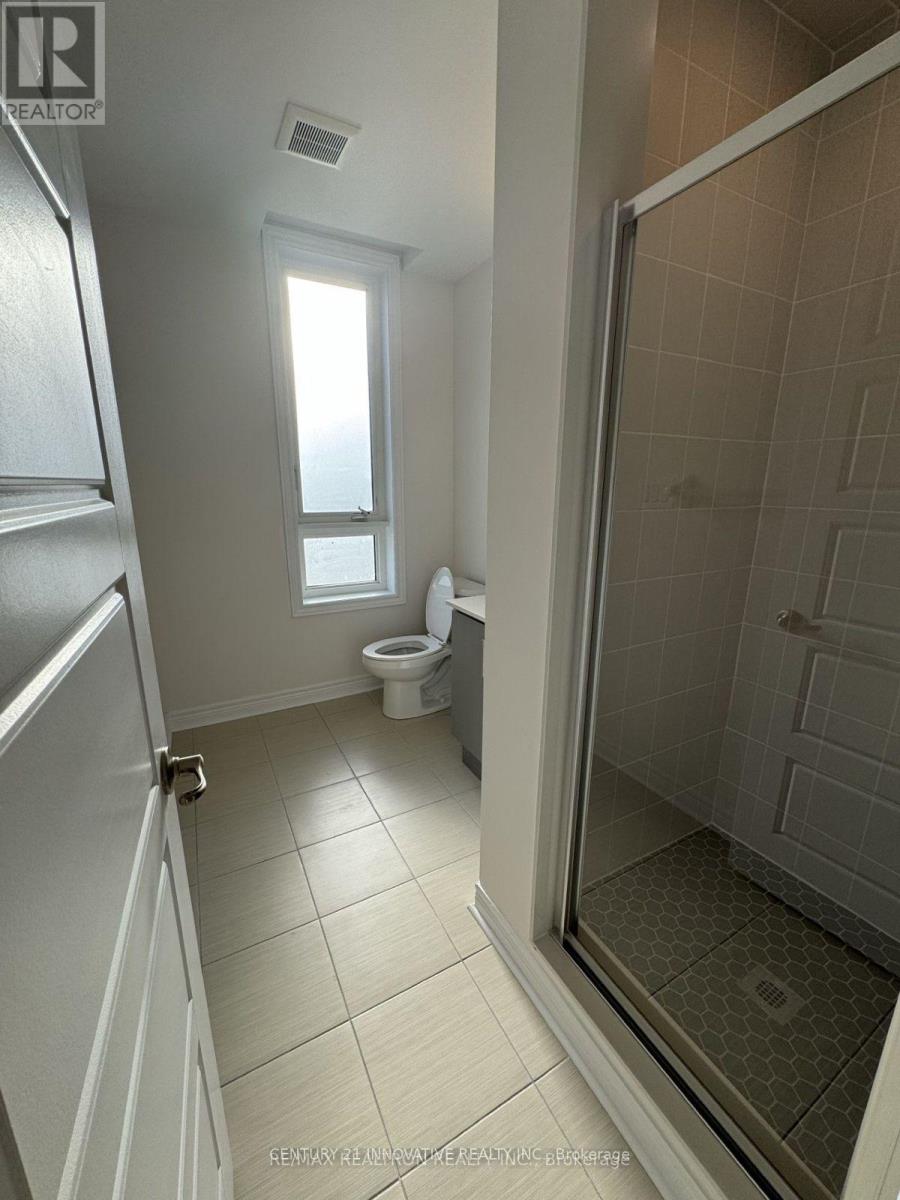 Photo 9 of 114 Robert Eaton Avenue, Markham ON