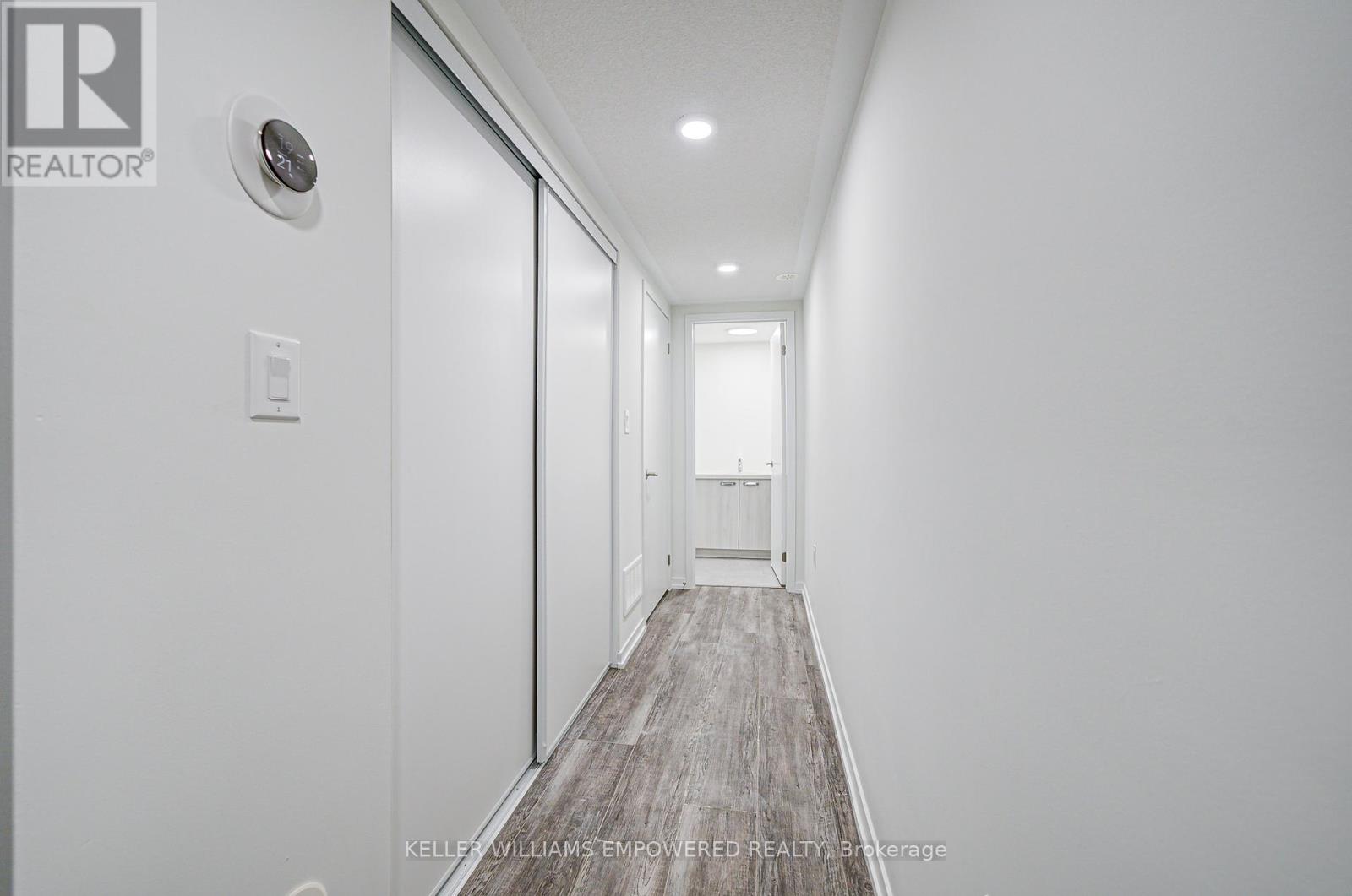 Photo 36 of 73 Matawin Lane, Richmond Hill ON