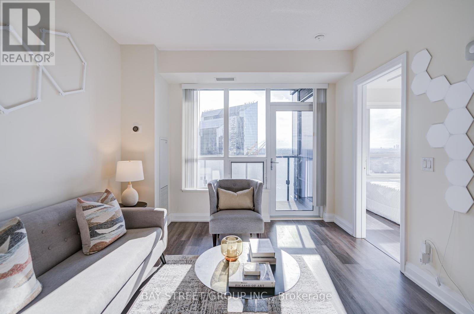 Photo 24 of 2019 5 Sheppard Avenue E, Toronto ON