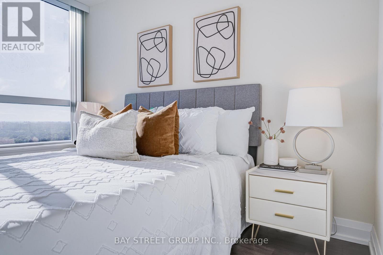 Photo 32 of 2019 5 Sheppard Avenue E, Toronto ON