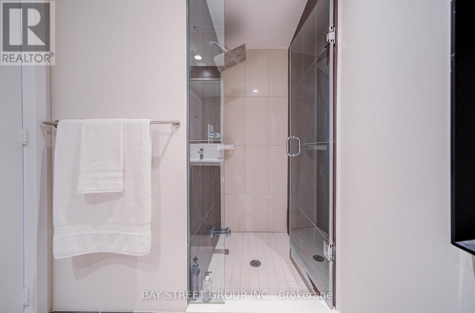 Photo 27 of 2019 5 Sheppard Avenue E, Toronto ON