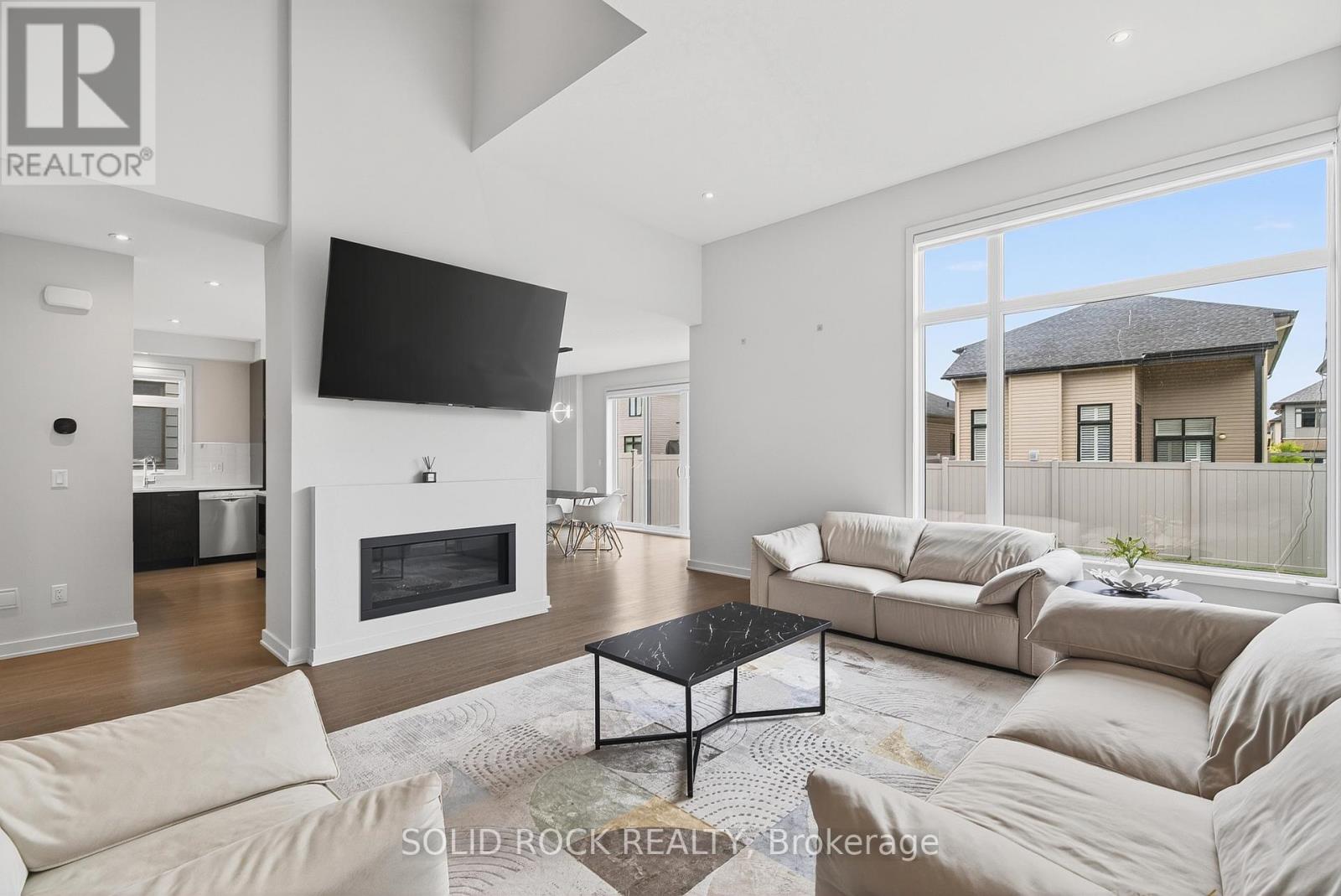 Photo 15 of 624 Odyssey Way, Ottawa ON