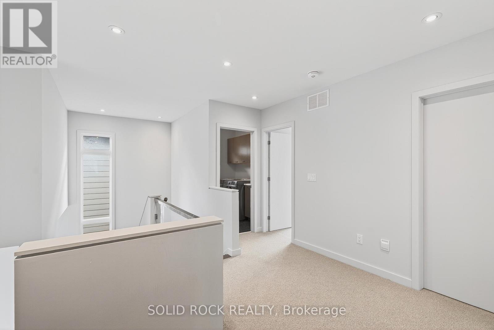 Photo 30 of 624 Odyssey Way, Ottawa ON