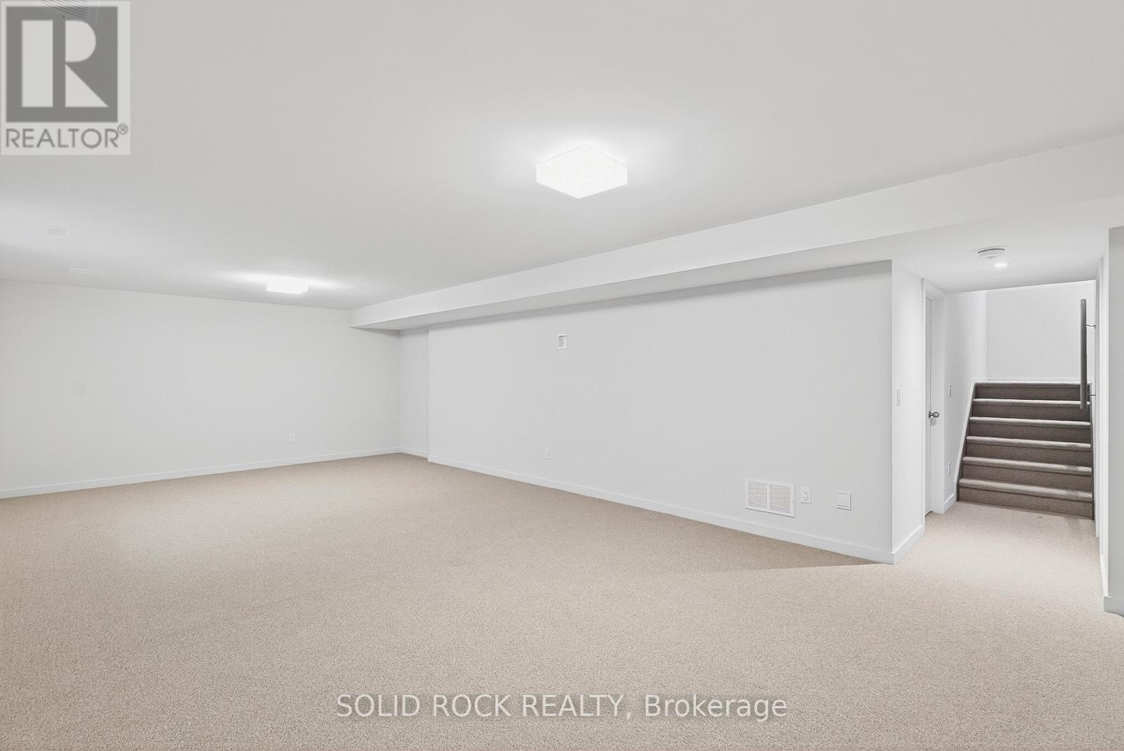 Photo 44 of 624 Odyssey Way, Ottawa ON